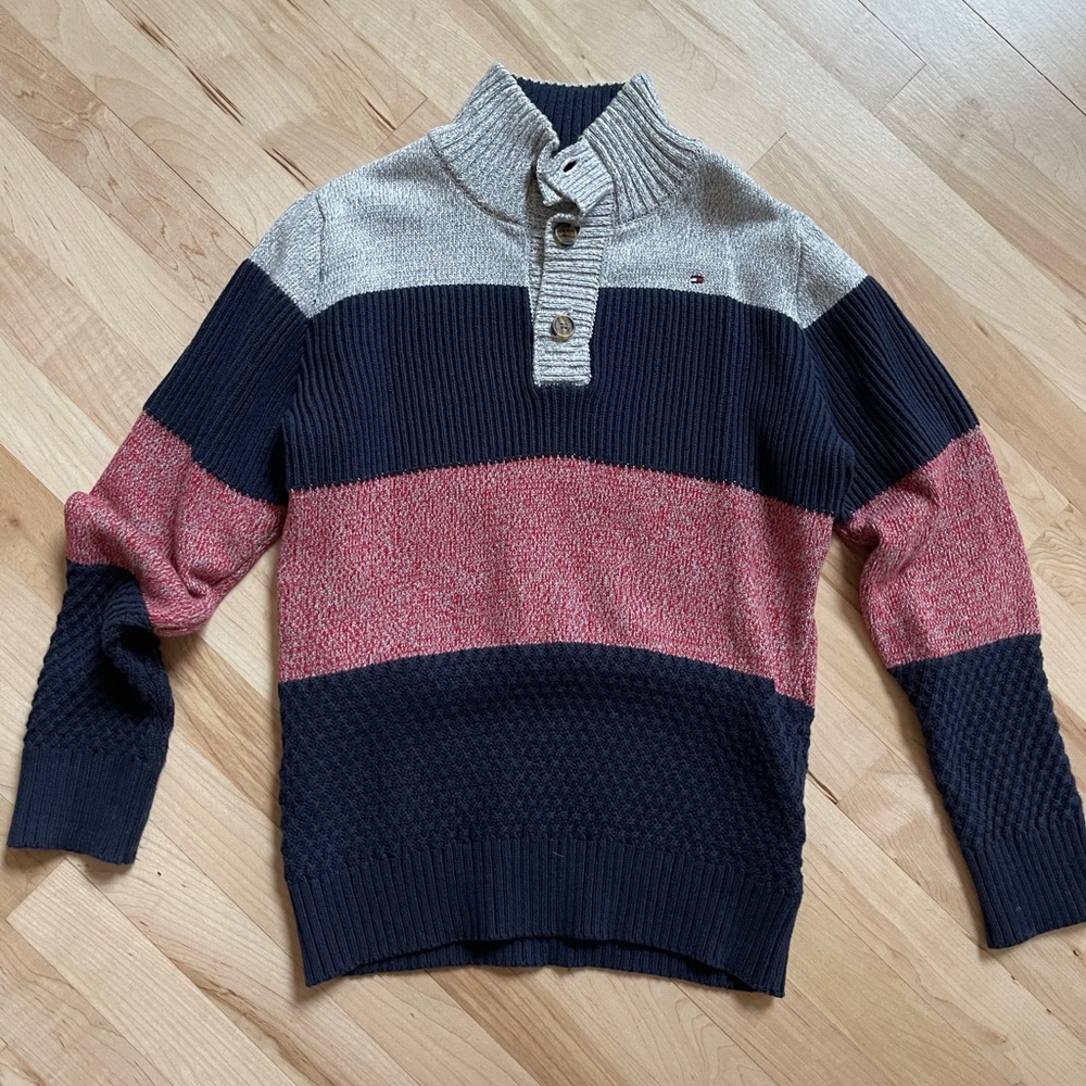 Tommy Hilfiger sweater youth